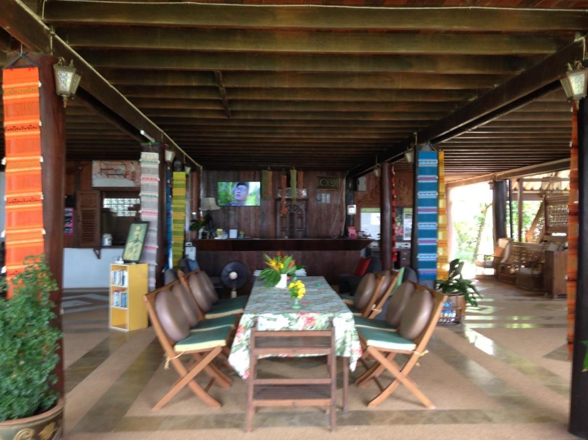 Ruen Thai Rim Haad Klaeng Luaran gambar