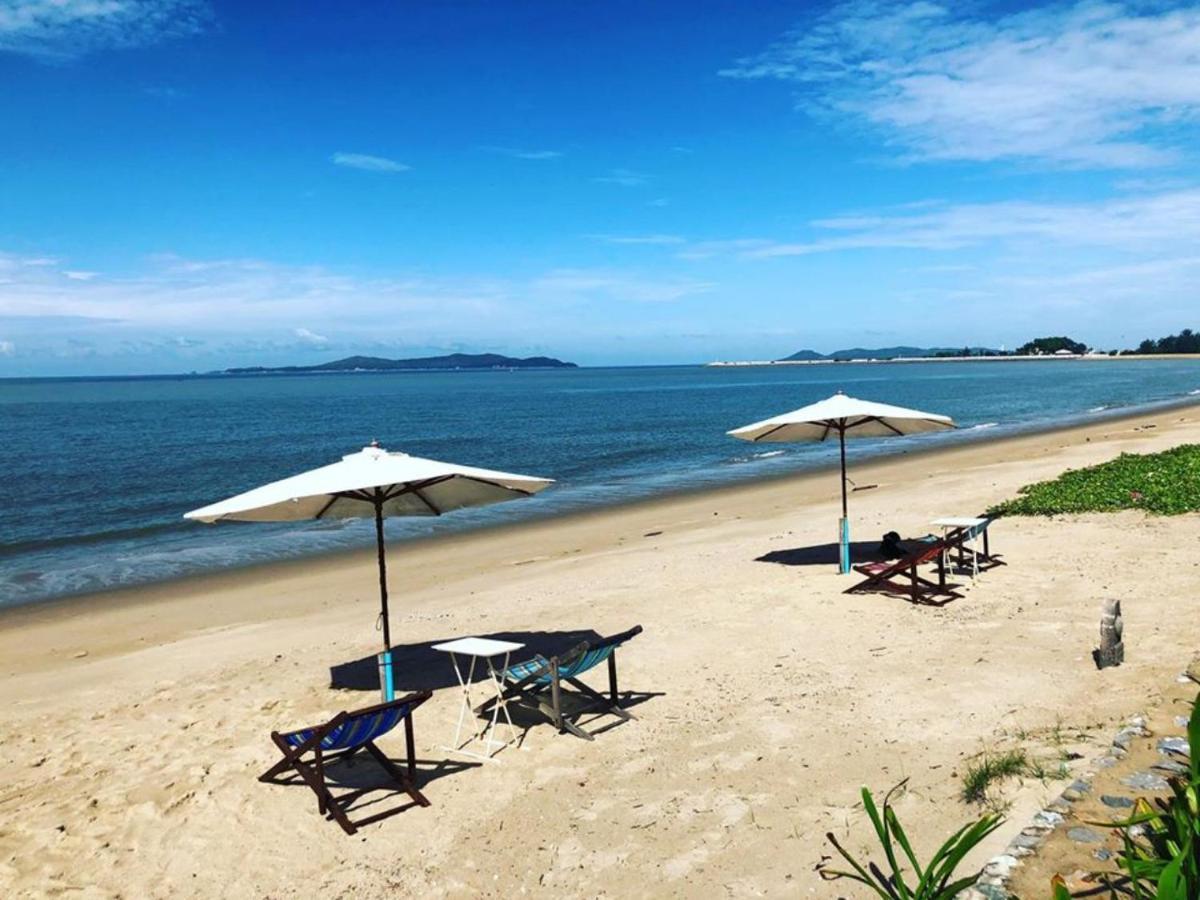 Ruen Thai Rim Haad Klaeng Luaran gambar